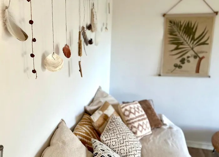 The Smiling Buddha 3*