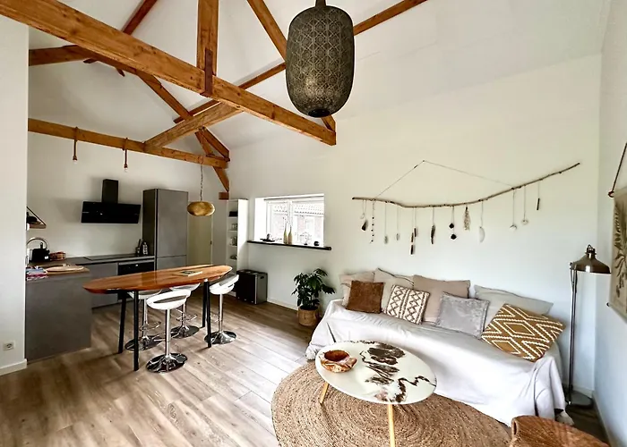 The Smiling Buddha Achthuizen